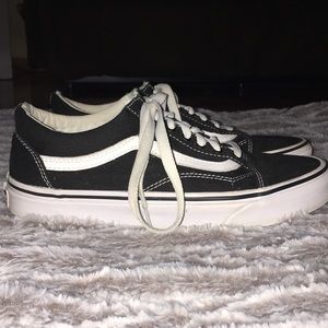Vans off the wall sneakers